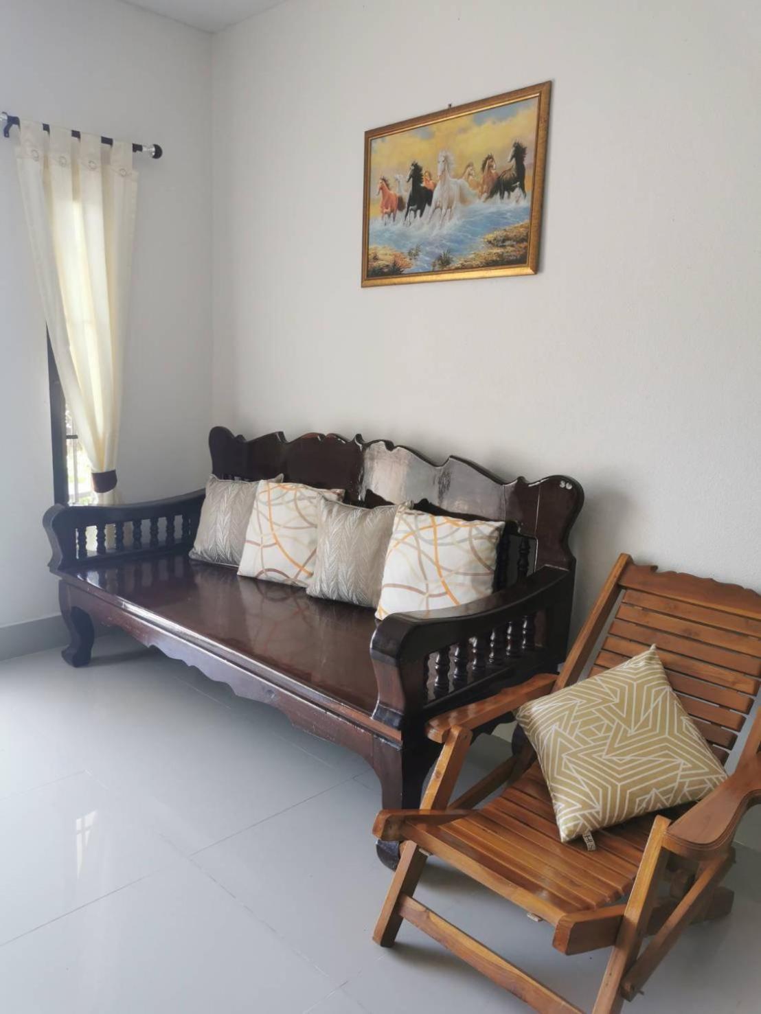 Villa Betong House In The Garden Exterior foto