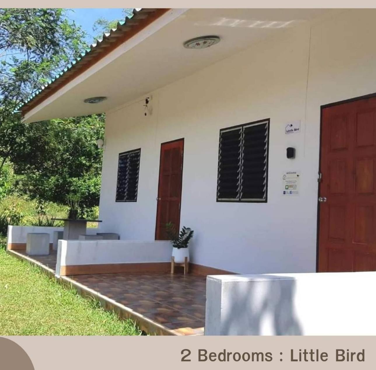 Villa Betong House In The Garden Exterior foto
